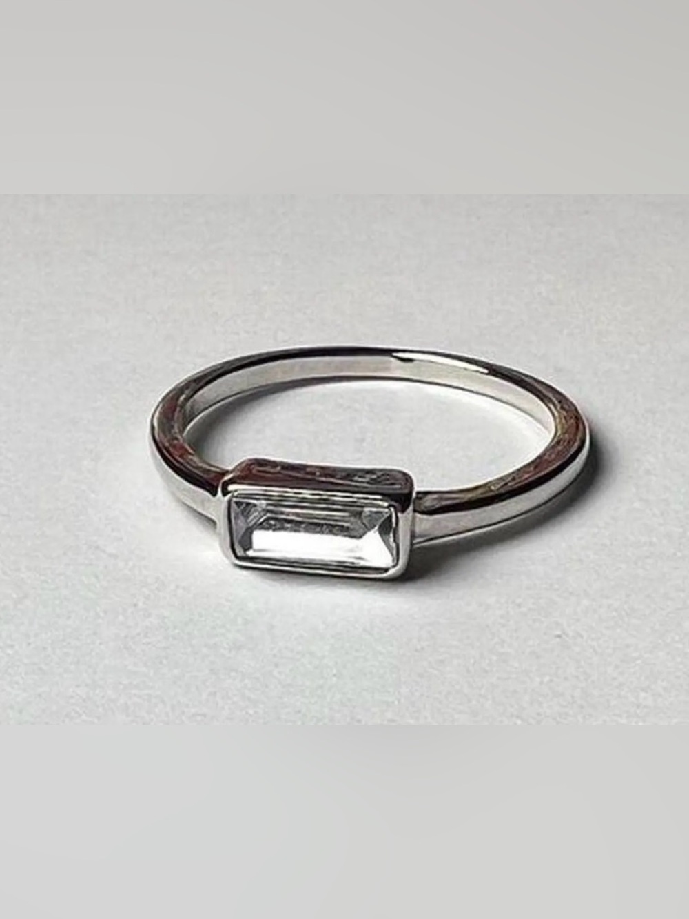 Antique Vintage ‘Clear View' Silver White Ring, Size 7